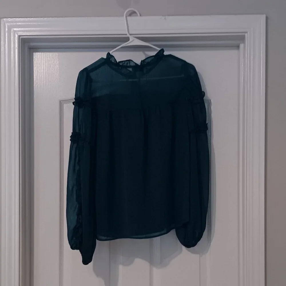 Cece Blouse - Picture 4 of 4